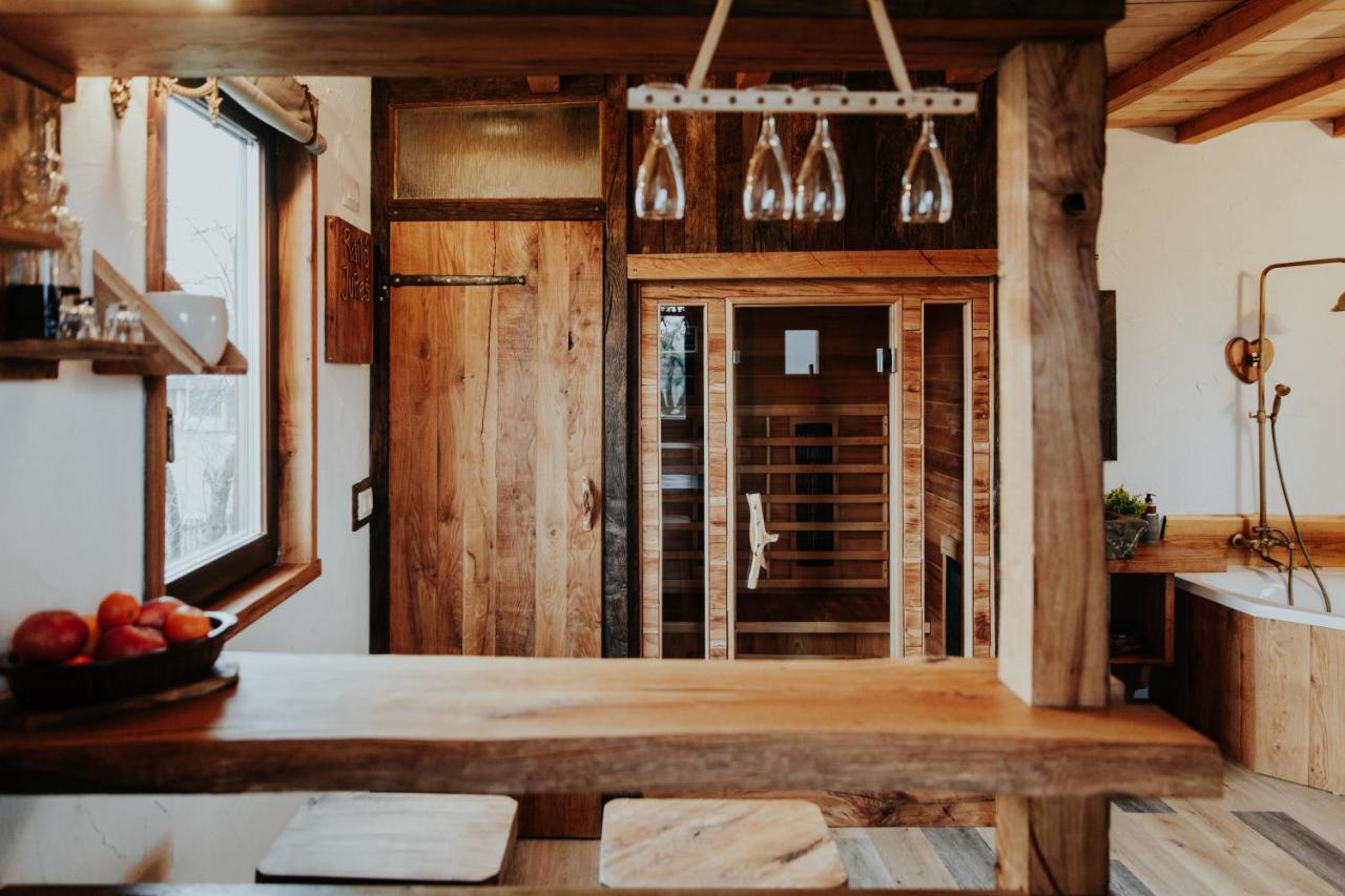 Hotel Treehouse Drevesna Hiska Strkovo Gnezdo Ranc Jures à Ljutomer Extérieur photo