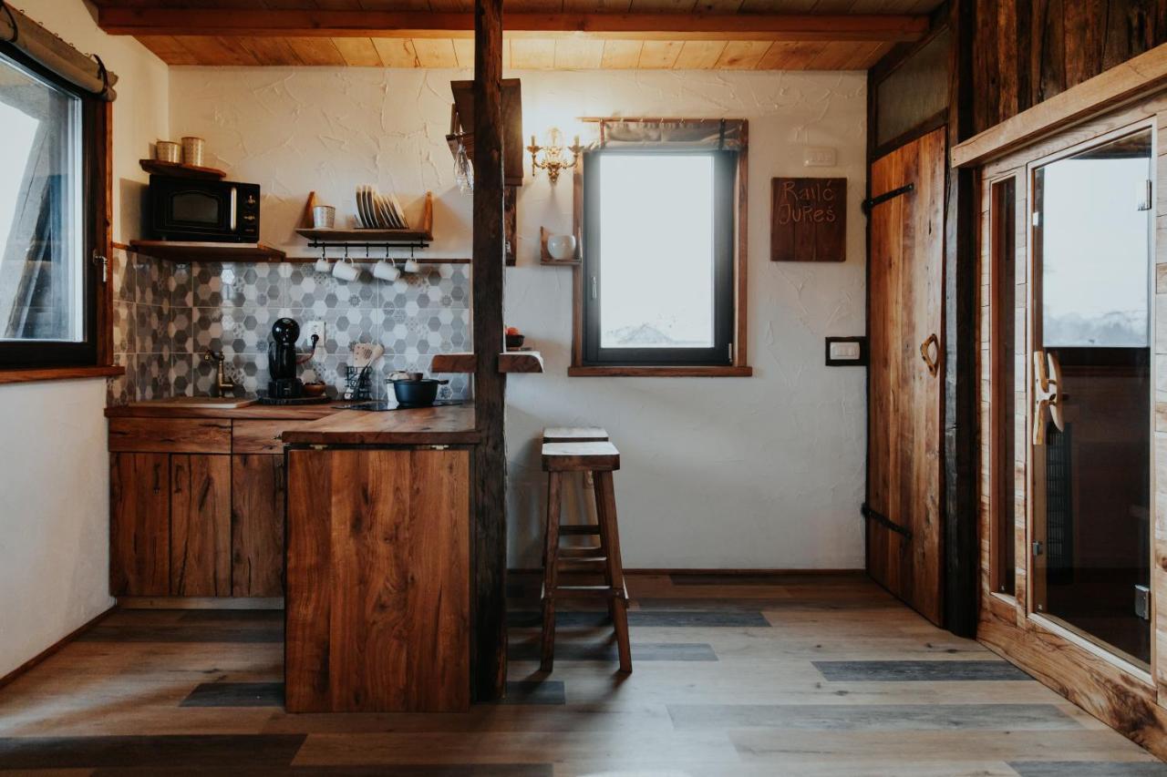 Hotel Treehouse Drevesna Hiska Strkovo Gnezdo Ranc Jures à Ljutomer Extérieur photo