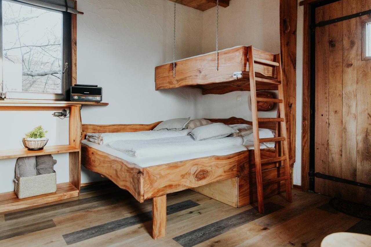 Hotel Treehouse Drevesna Hiska Strkovo Gnezdo Ranc Jures à Ljutomer Extérieur photo